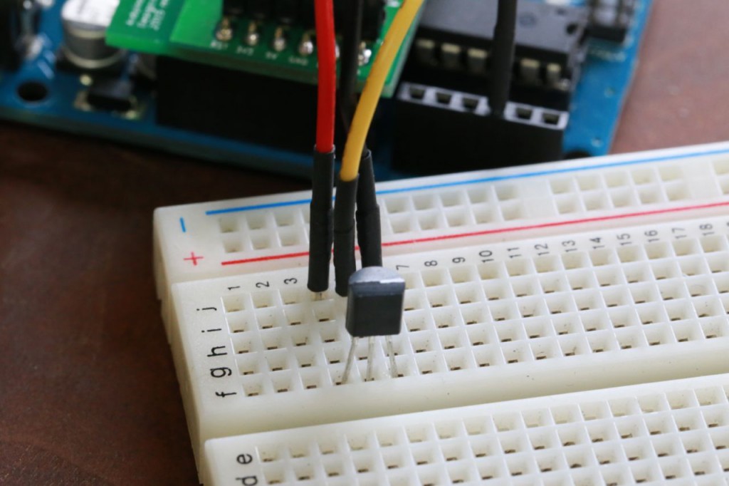 Arduino UNO + ESP-WROOM-02 shield LM60